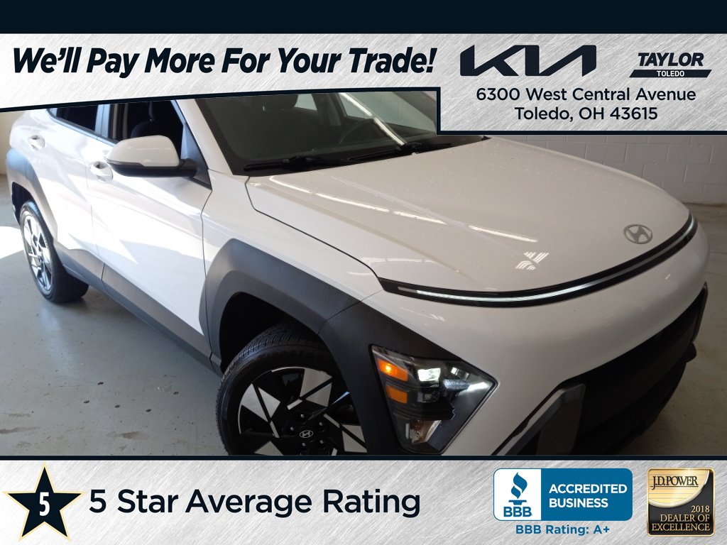 Used 2025 Hyundai Kona SEL AWD/4WD image 1