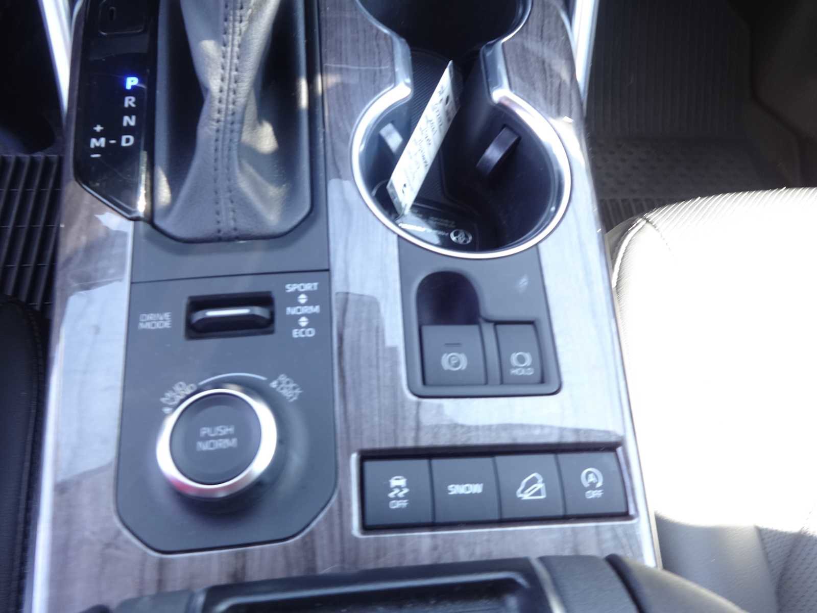 Used 2021 Toyota Highlander Platinum image 22