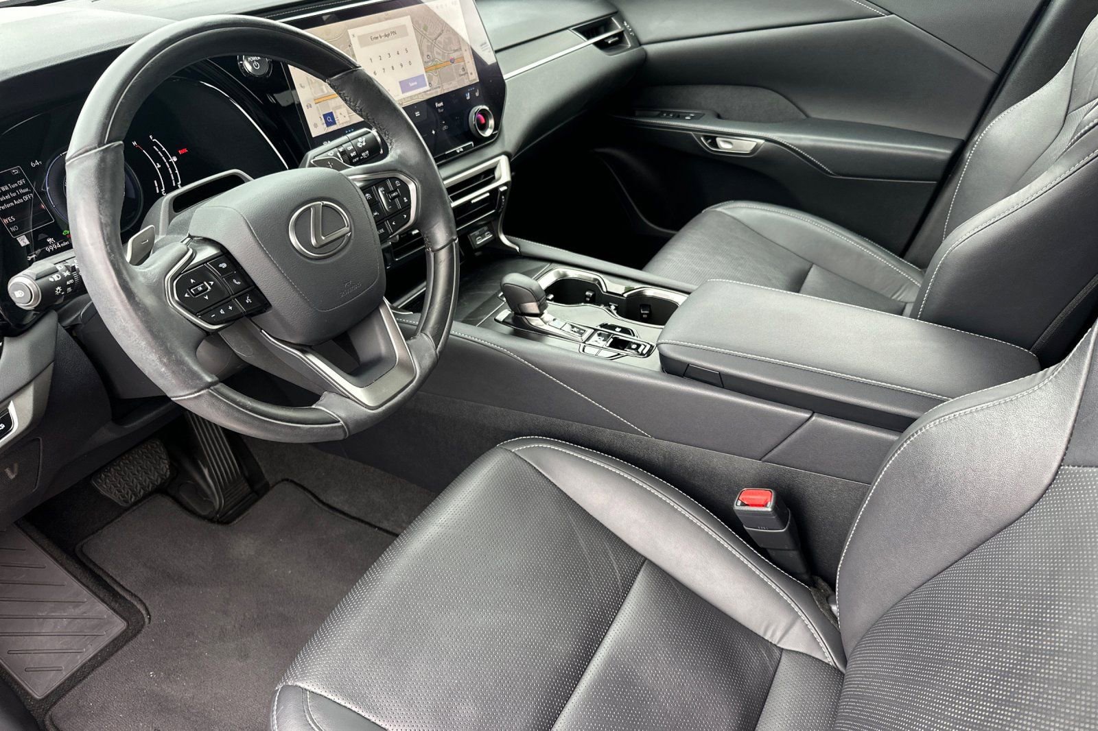 Used 2023 Lexus RX 350 w/ Cold Area Package image 10