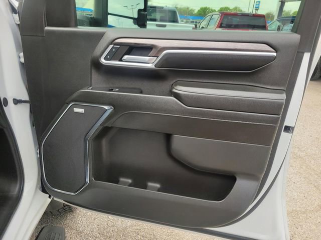 Used 2024 Chevrolet Silverado 2500 LTZ w/ LTZ Texas Edition image 10