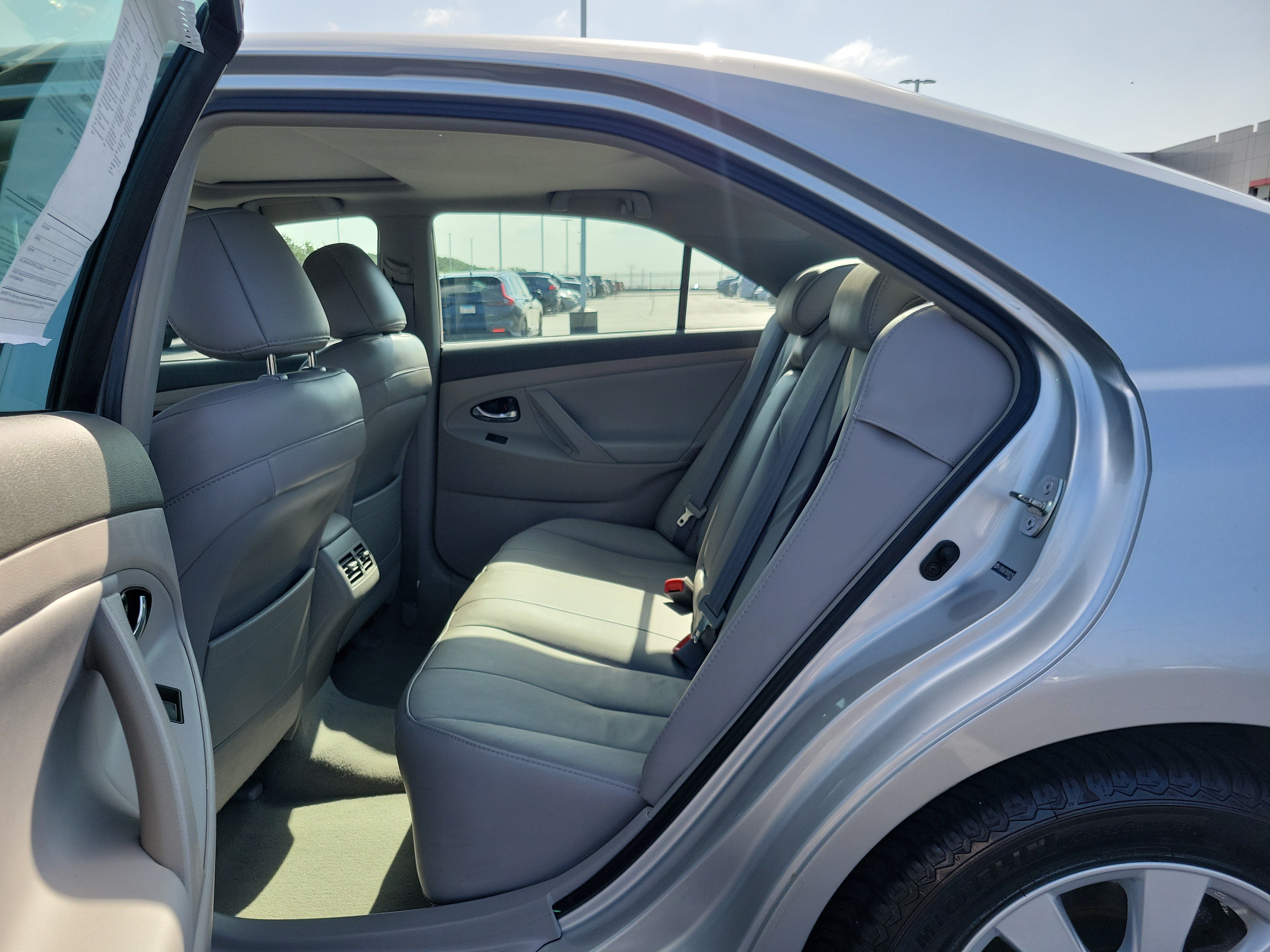 Used 2009 Toyota Camry Hybrid FWD image 10
