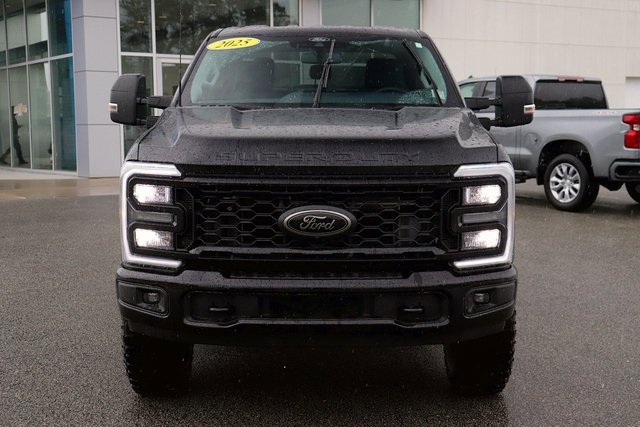 New 2025 Ford F350 XLT w/ Black Appearance Package image 2