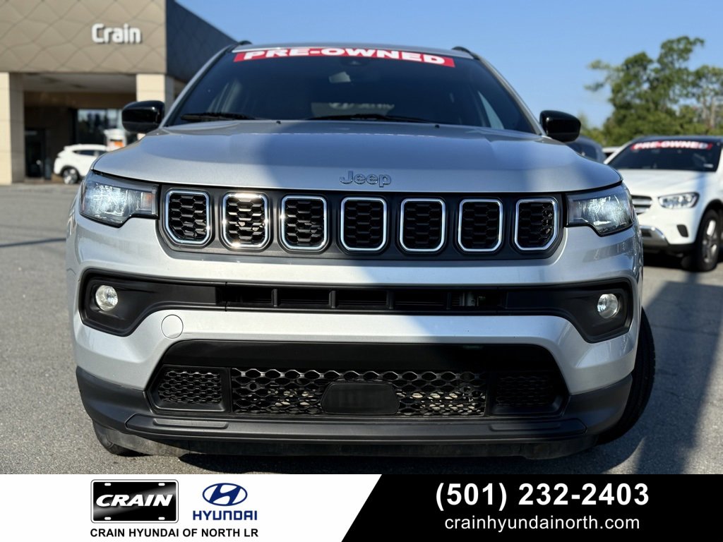 Used 2024 Jeep Compass Latitude video 1