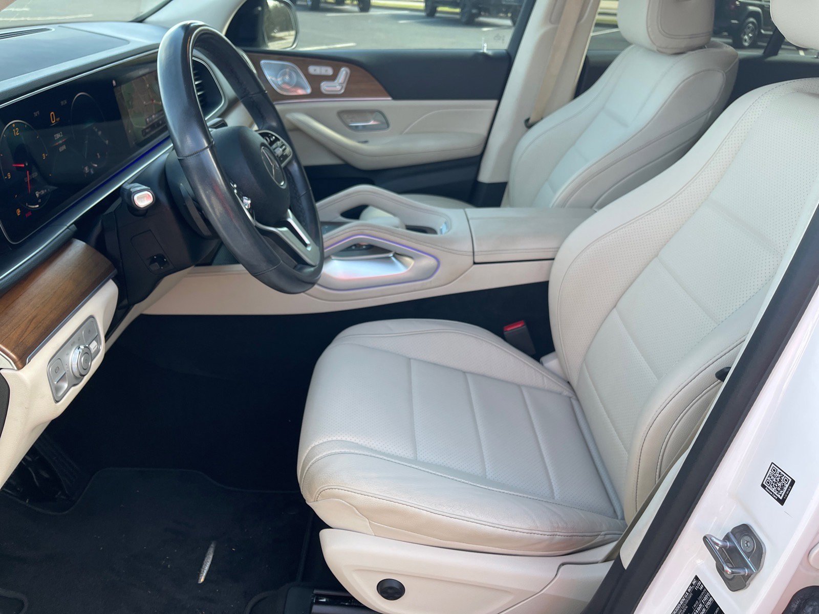 Used 2021 Mercedes-Benz GLE 350 w/ Premium Package image 10