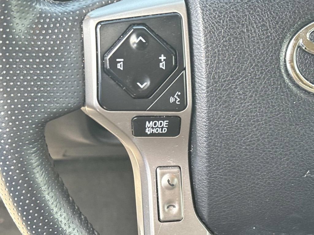 Used 2024 Toyota 4Runner Limited RWD image 23