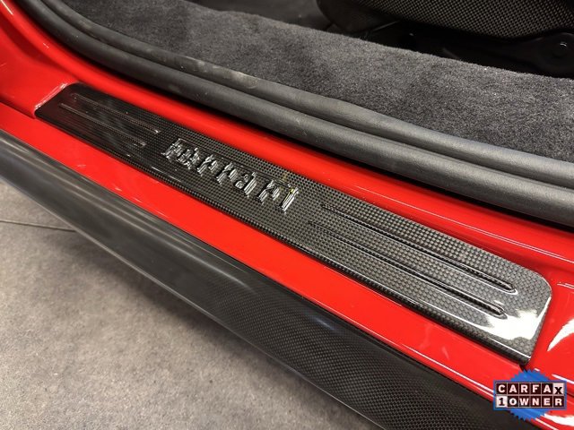 Used 2023 Ferrari SF90 Spider image 24