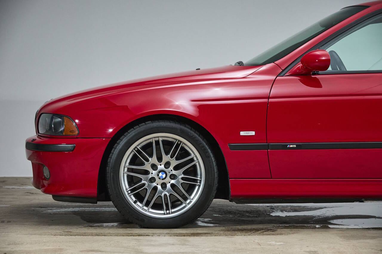 Used 2001 BMW M5 RWD image 25