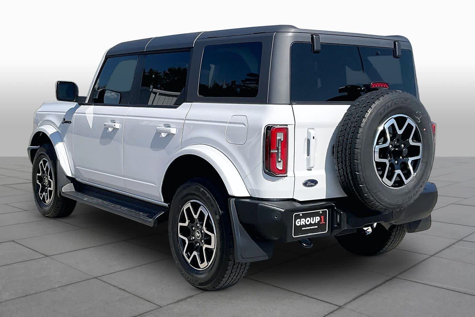 Used 2025 Ford Bronco Outer Banks AWD/4WD image 10