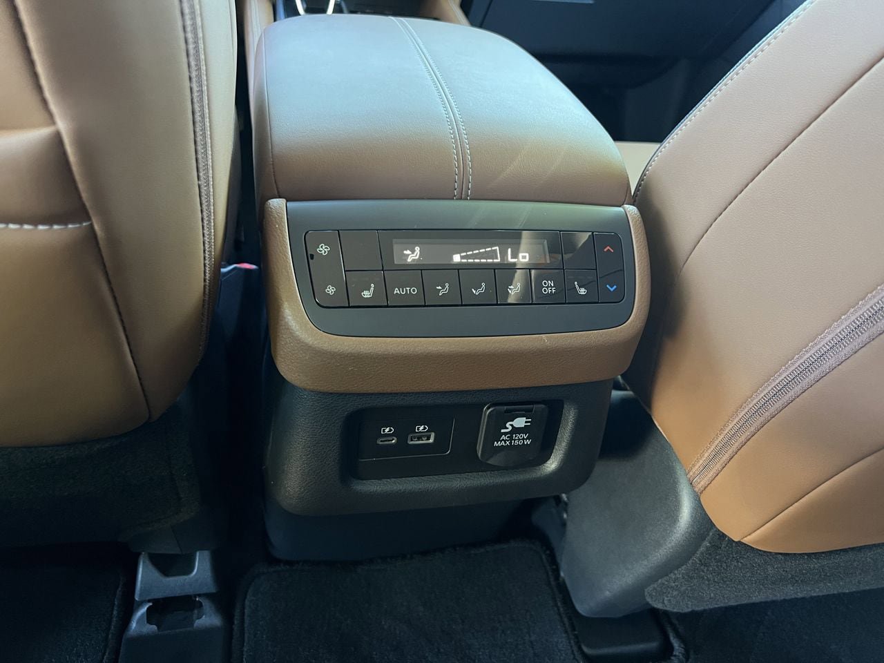 Certified 2025 Nissan Pathfinder Platinum w/ Cargo Package image 24