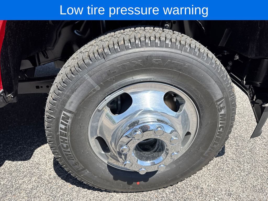 New 2026 Ford F350 XLT w/ XLT Value Package AWD/4WD image 4