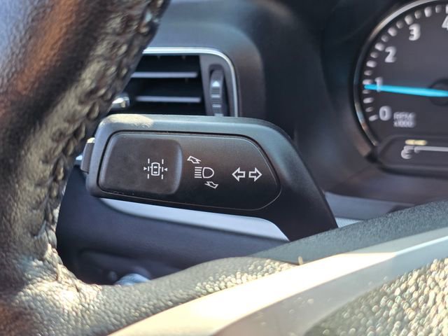 Used 2022 Ford Explorer XLT image 35