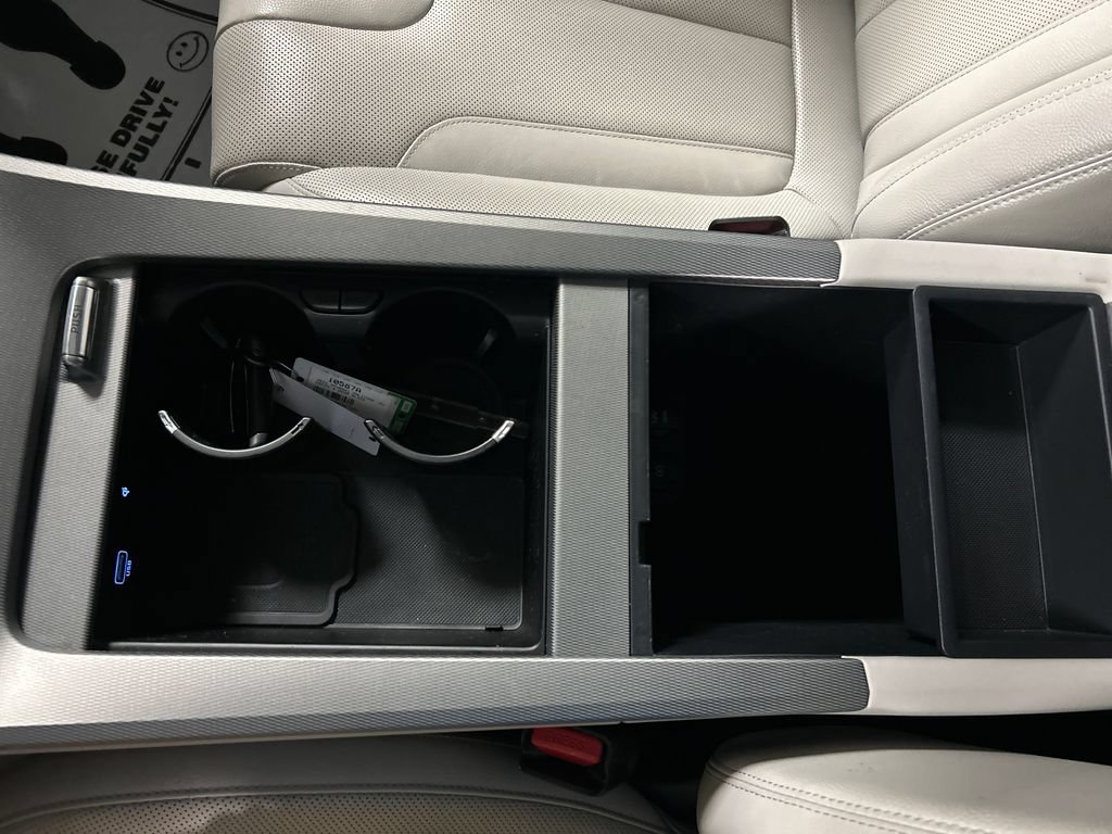 Used 2022 Hyundai Palisade SEL w/ Premium Package FWD image 19