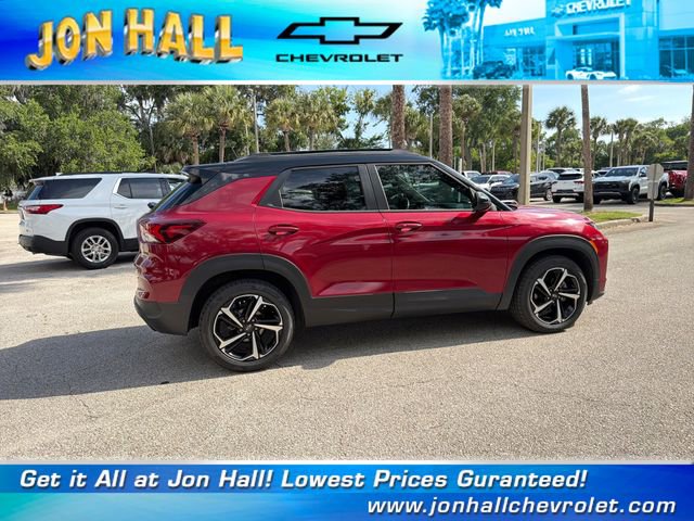 Used 2021 Chevrolet TrailBlazer RS w/ Technology Package FWD image 12