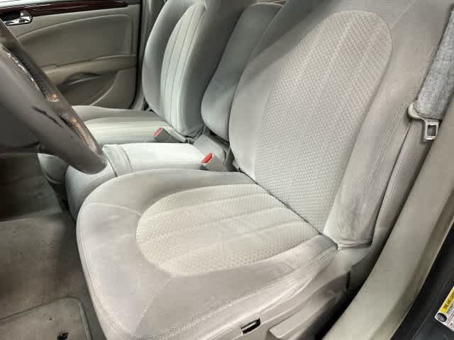 Used 2009 Buick Lucerne CX FWD image 10