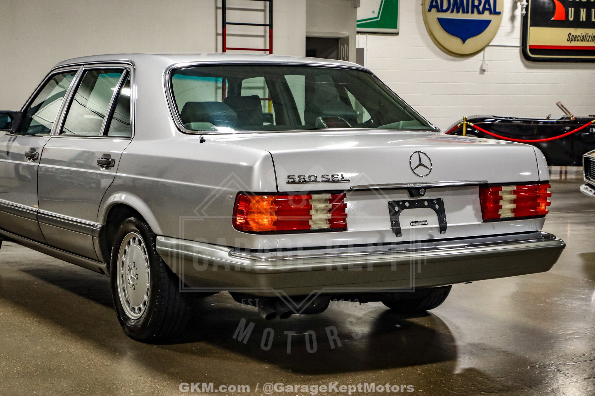 Used 1991 Mercedes-Benz 560 SEL image 43