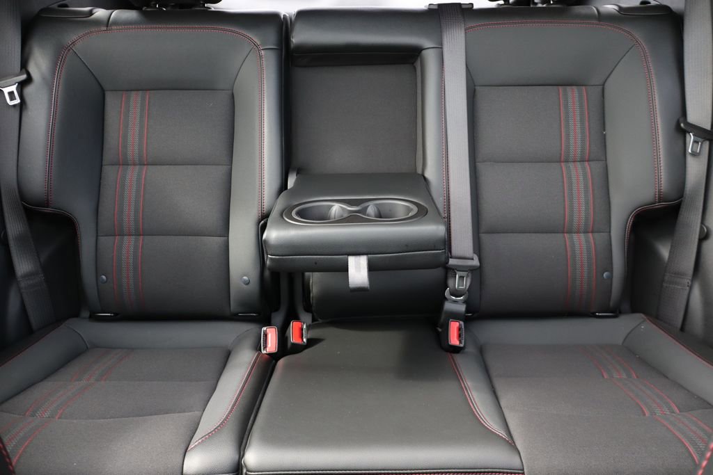Used 2023 Chevrolet Equinox RS w/ LPO, Floor Liner Package image 38