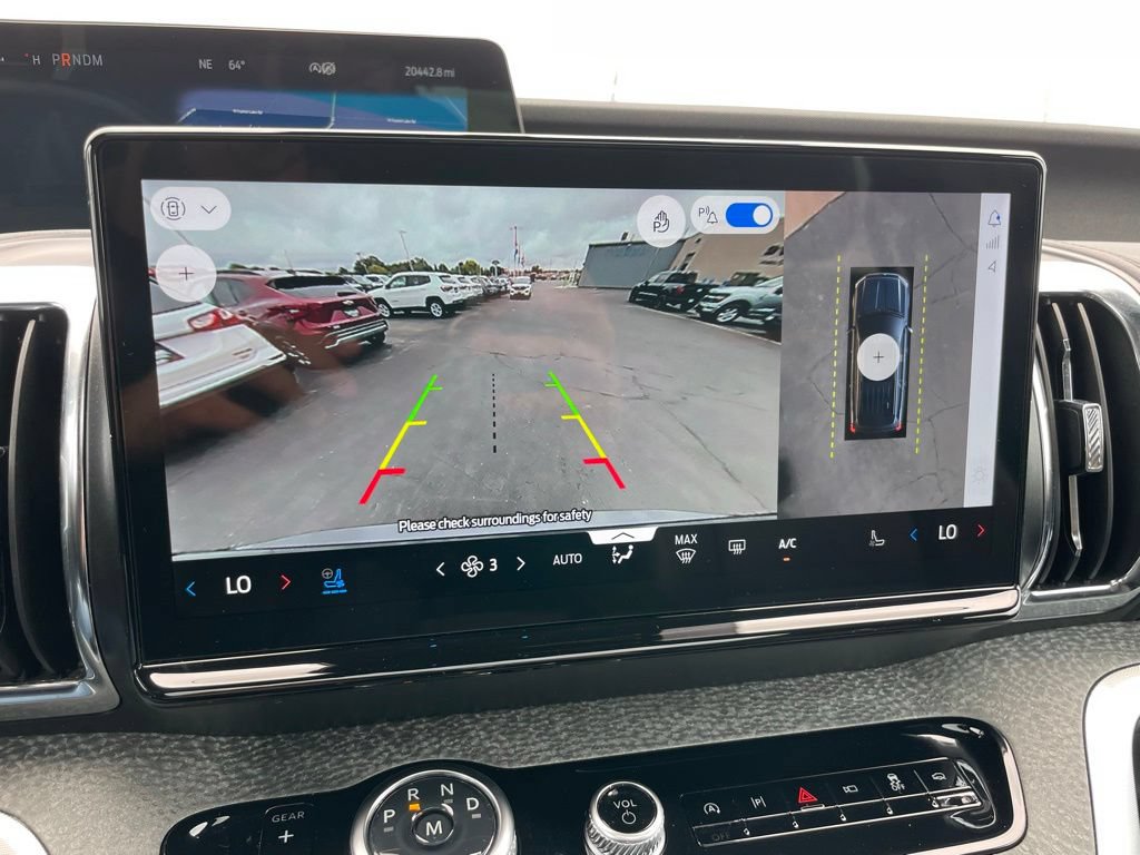 Used 2025 Ford Expedition Tremor AWD/4WD image 23