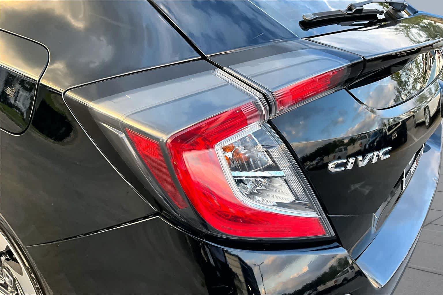 Used 2019 Honda Civic LX image 27