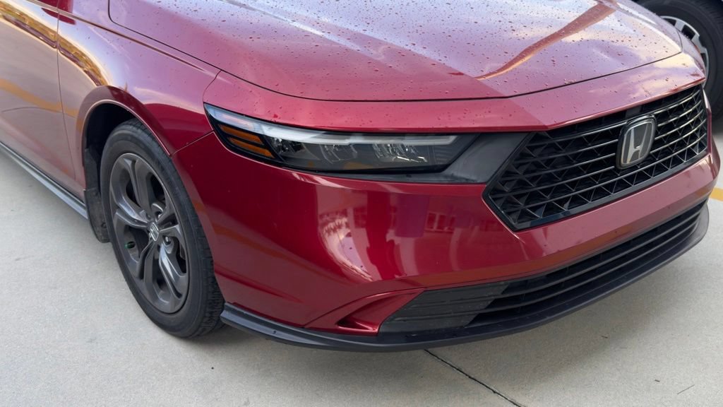 Certified 2023 Honda Accord EX image 5