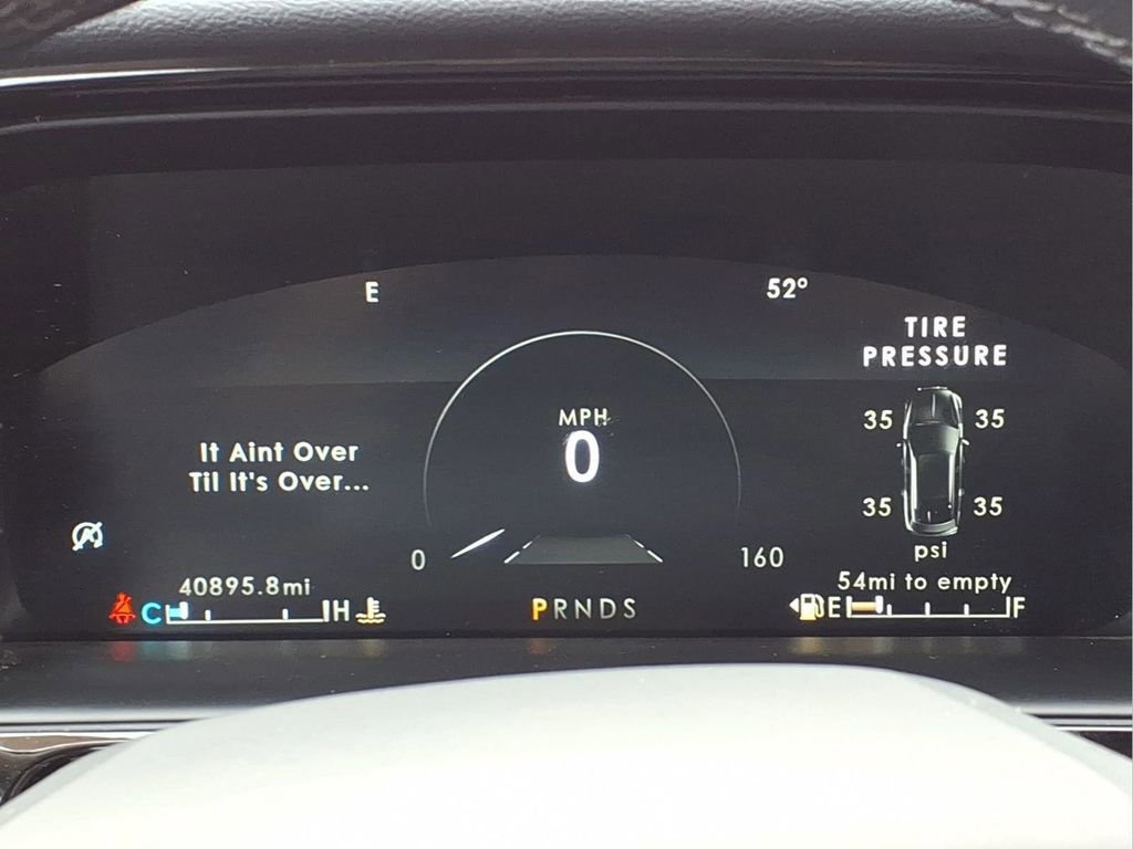 Used 2022 Lincoln Nautilus AWD image 12