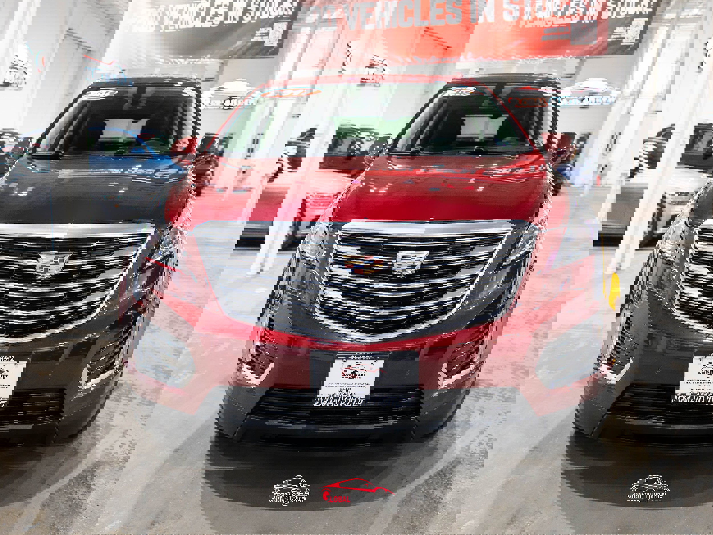 Used 2017 Cadillac XT5 Luxury image 2