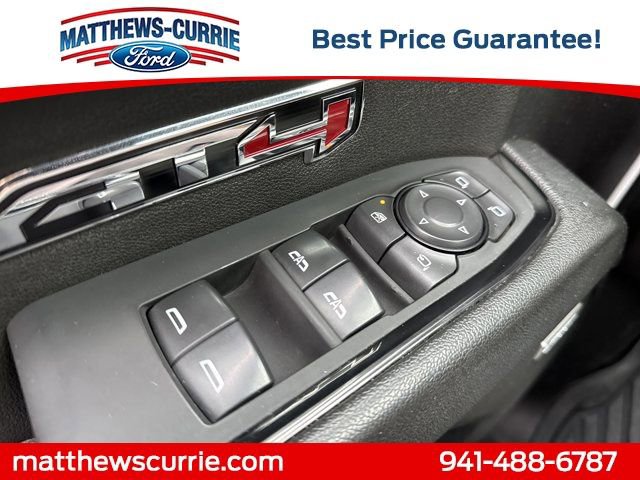 Used 2024 GMC Sierra 1500 AT4 w/ Technology Package image 25
