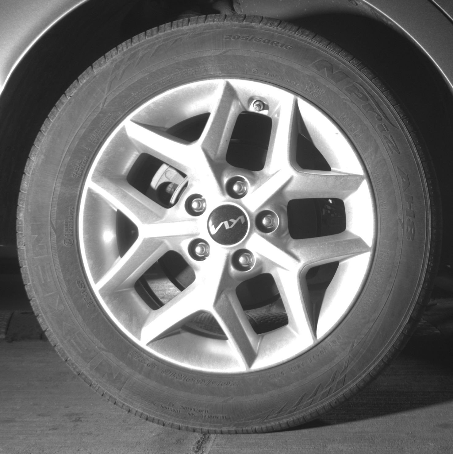 Used 2025 Kia Soul LX w/ LX Technology Package FWD image 15