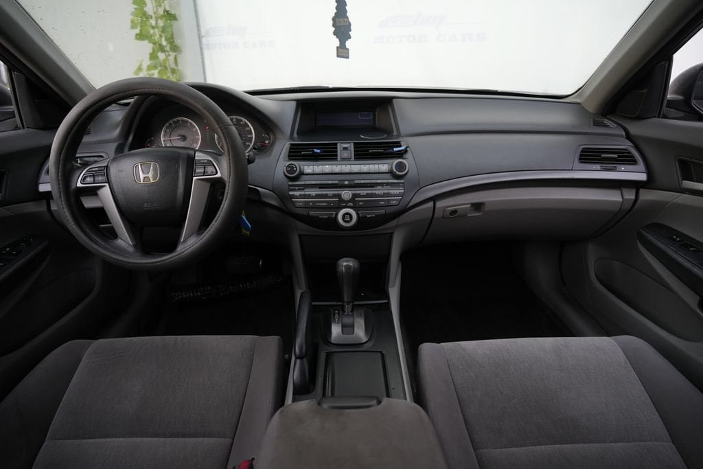 Used 2010 Honda Accord LX-P image 35