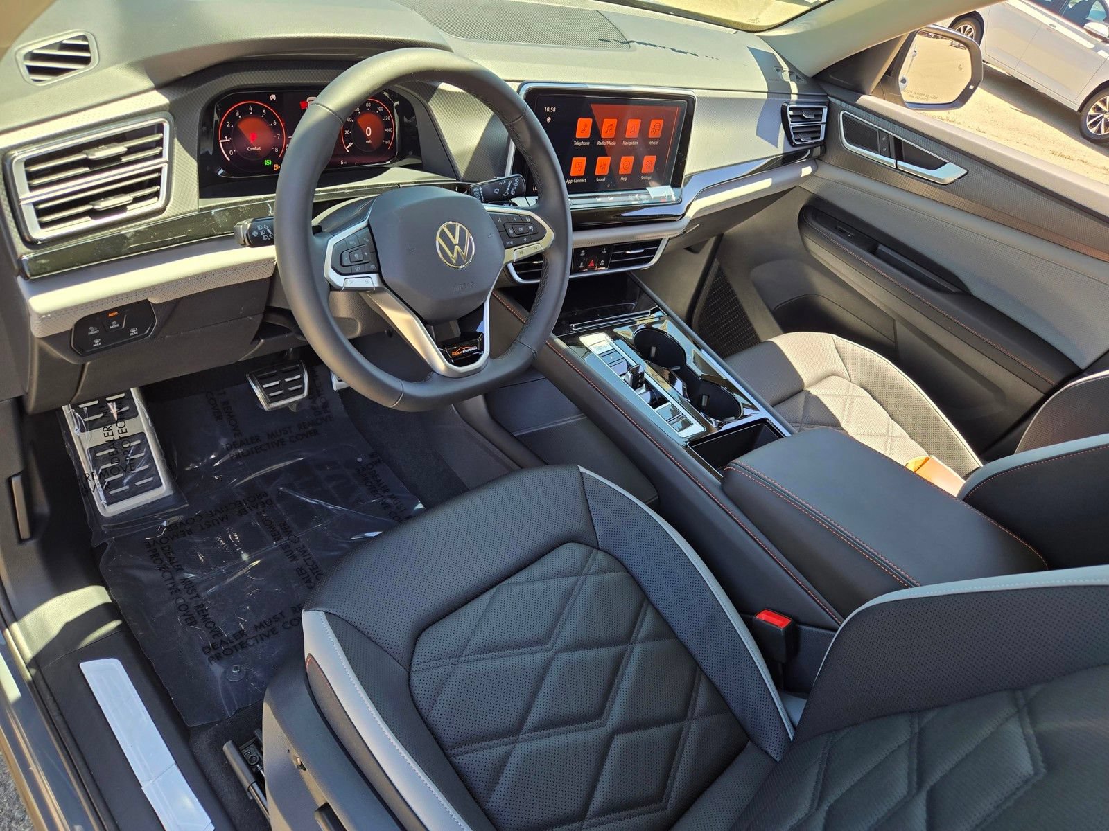 New 2026 Volkswagen Atlas Peak Edition AWD/4WD image 10