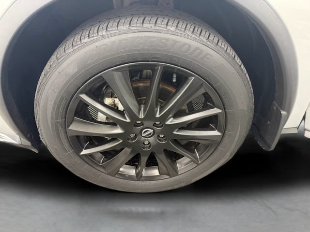 Certified 2023 Nissan Murano Platinum w/ Cargo Package FWD image 12