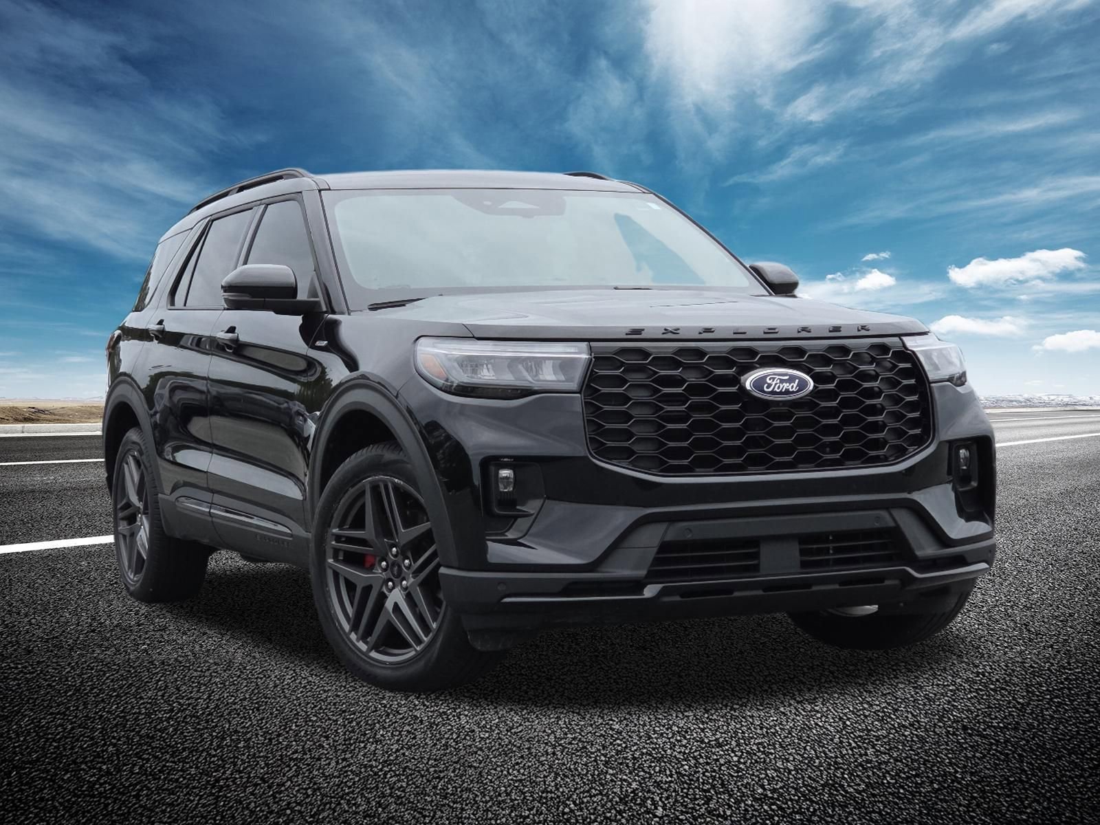 Used 2025 Ford Explorer ST-Line w/ ST-Line Street Pack AWD/4WD image 2