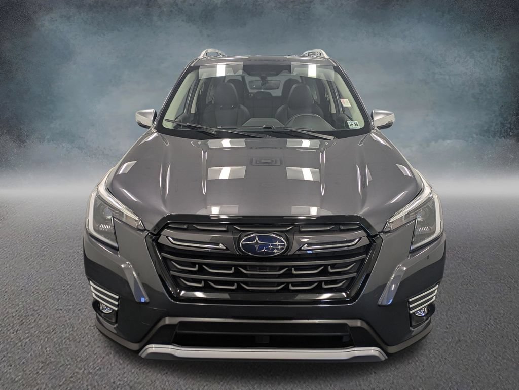 Used 2024 Subaru Forester Touring w/ POP Package 3 AWD/4WD image 2
