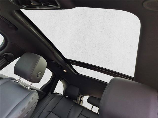 Certified 2026 Land Rover Range Rover Velar S AWD/4WD image 16