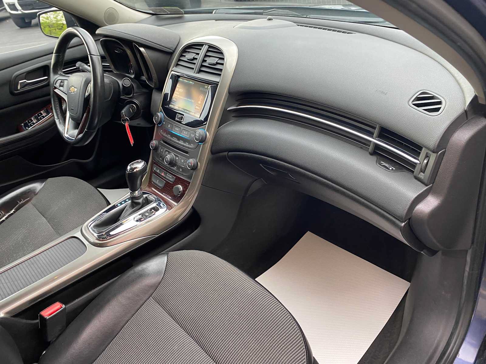 Used 2013 Chevrolet Malibu LT FWD image 20