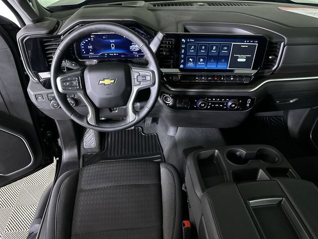 Used 2025 Chevrolet Silverado 1500 LT AWD/4WD image 21