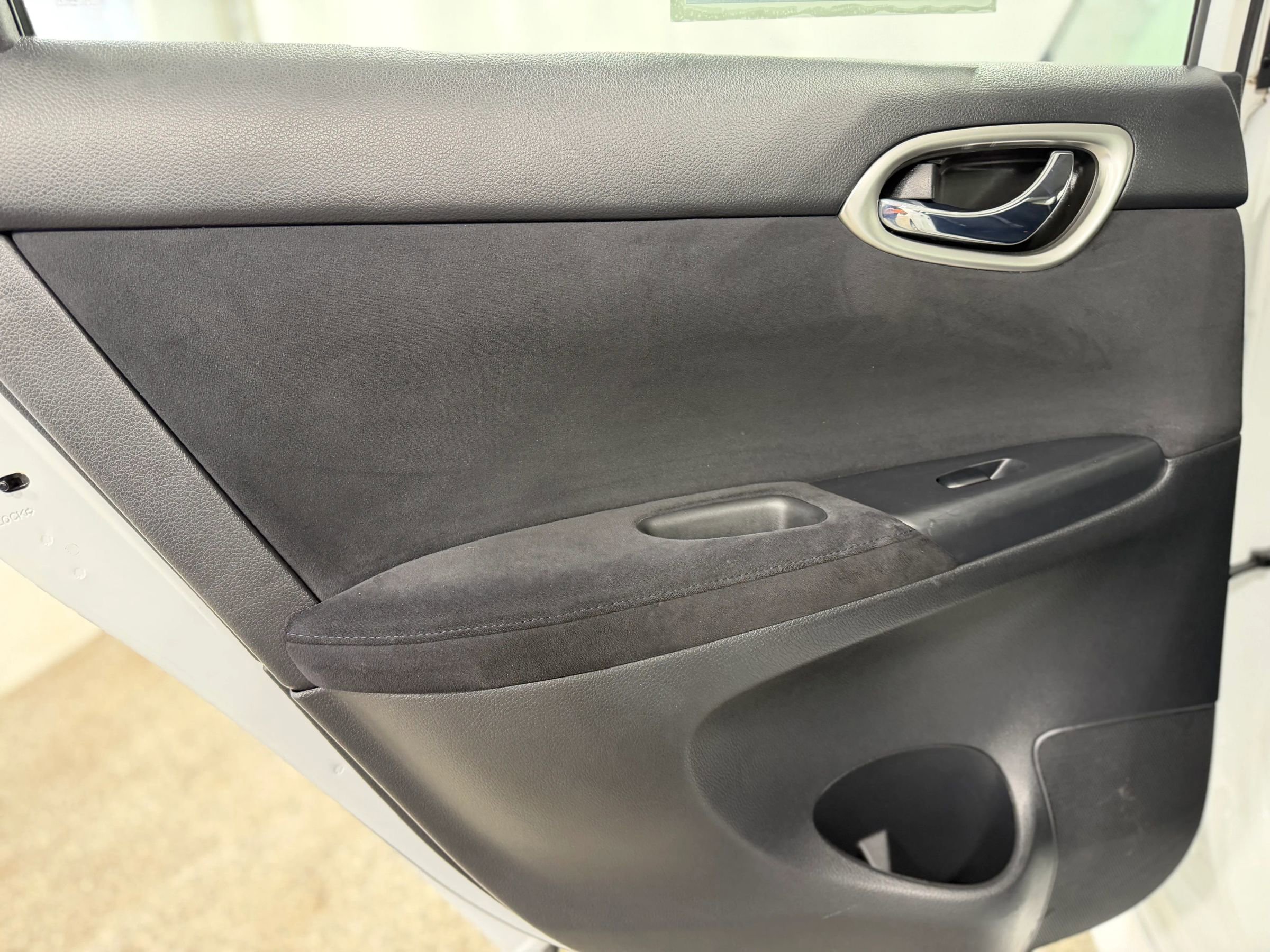 Used 2014 Nissan Sentra SR image 33