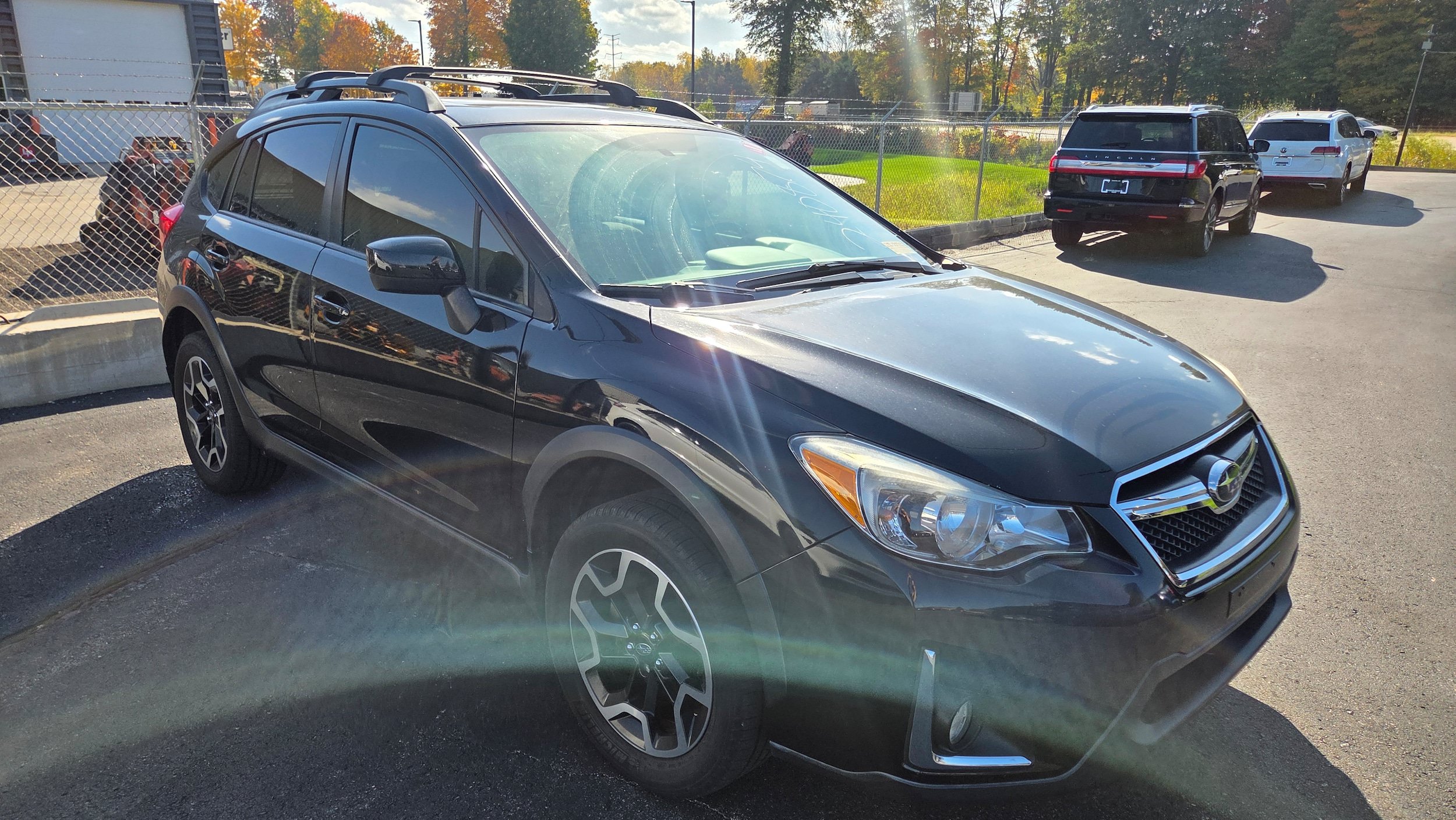 Used 2017 Subaru Crosstrek 2.0i Premium w/ Moonroof Package