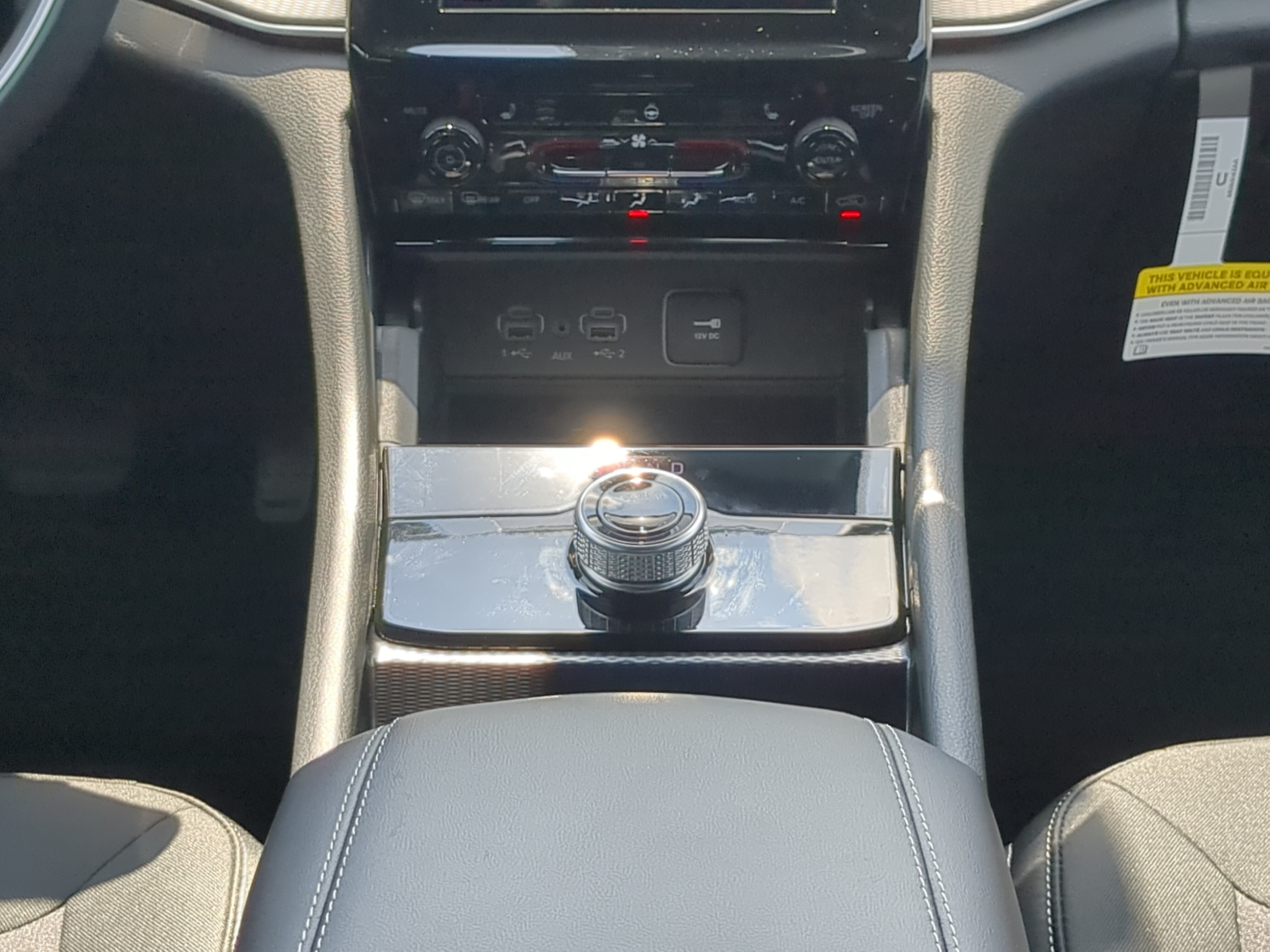 New 2026 Jeep Grand Cherokee Laredo X RWD image 17