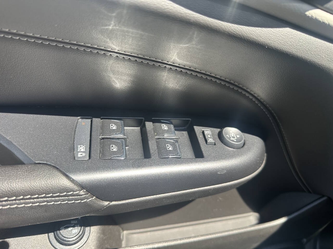 Used 2014 Cadillac SRX Luxury AWD/4WD image 20