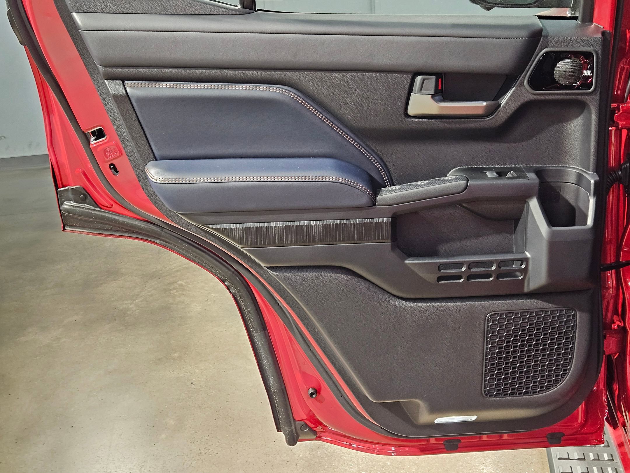 New 2026 Toyota 4Runner 4WD image 21