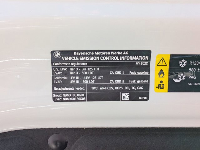 Used 2022 BMW X5 sDrive40i w/ M Sport Package RWD image 25