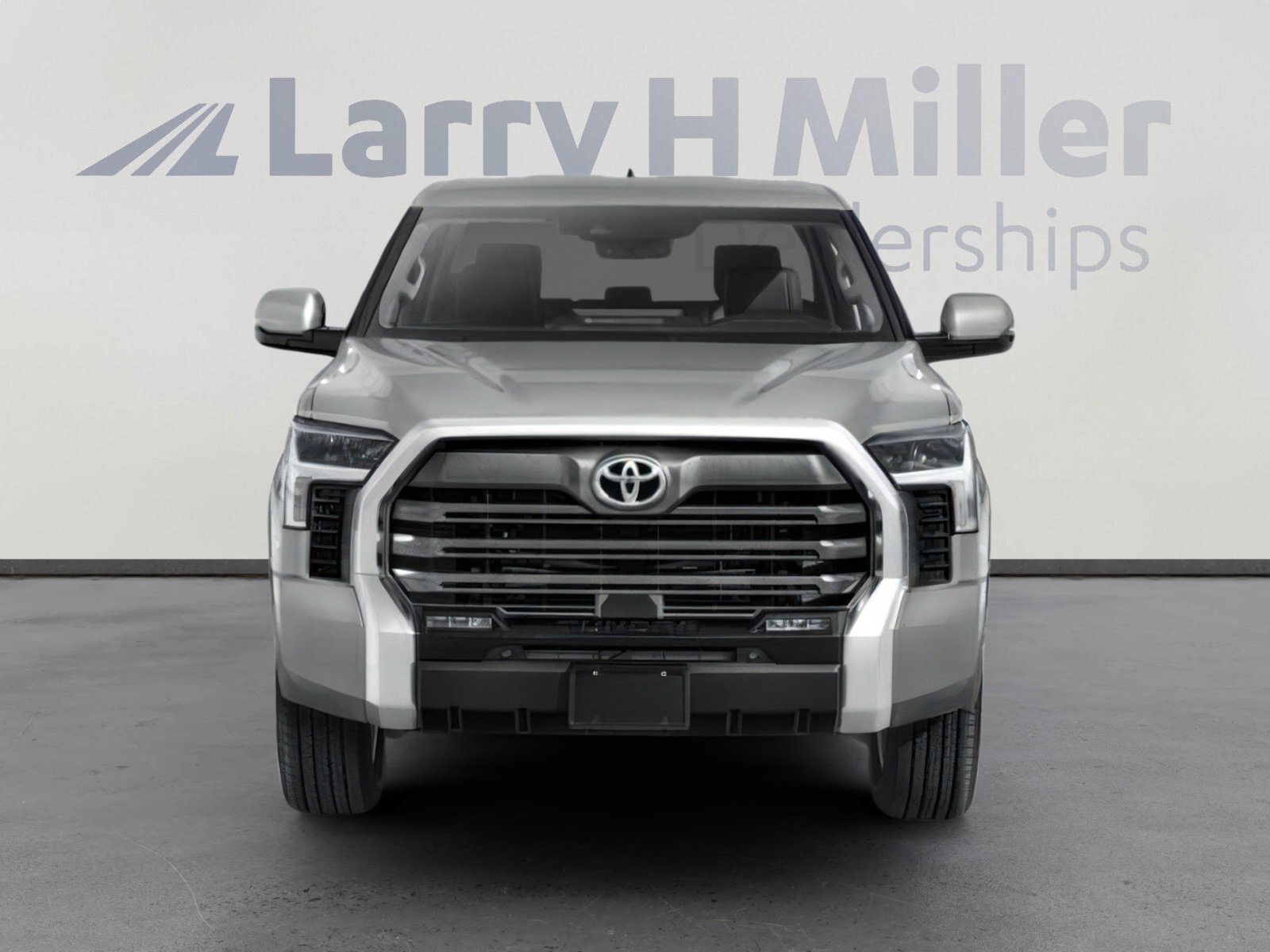 Used 2022 Toyota Tundra Limited w/ TRD Off-Road Package image 4