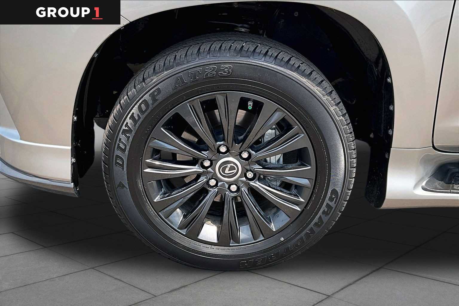 Certified 2023 Lexus GX 460 Premium w/ Accessory Package AWD/4WD image 10