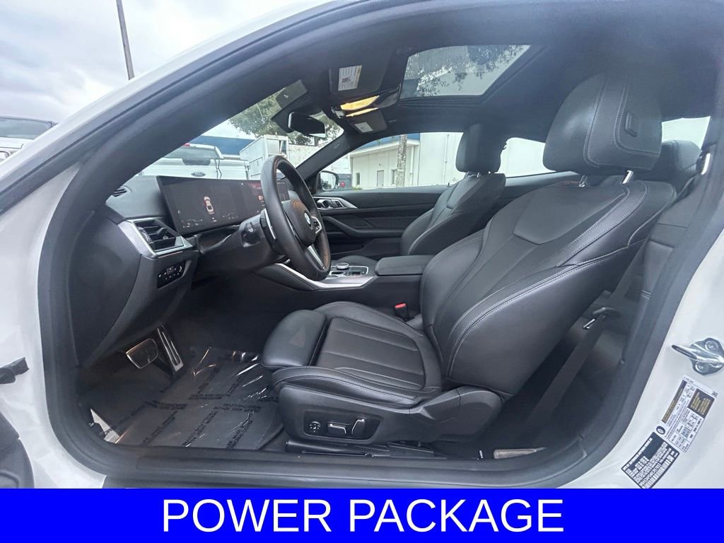 Used 2024 BMW 430i Coupe w/ M Sport Package image 10