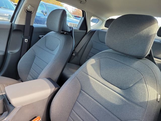 New 2025 Kia K4 EX image 16