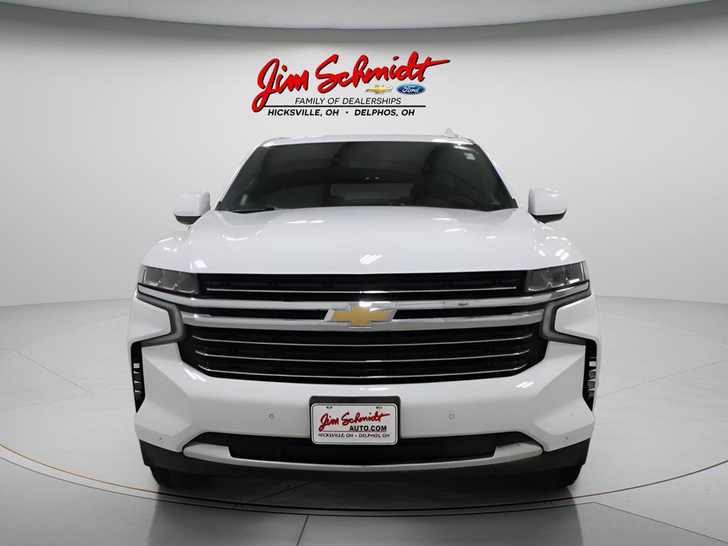 Used 2024 Chevrolet Suburban LT AWD/4WD image 3