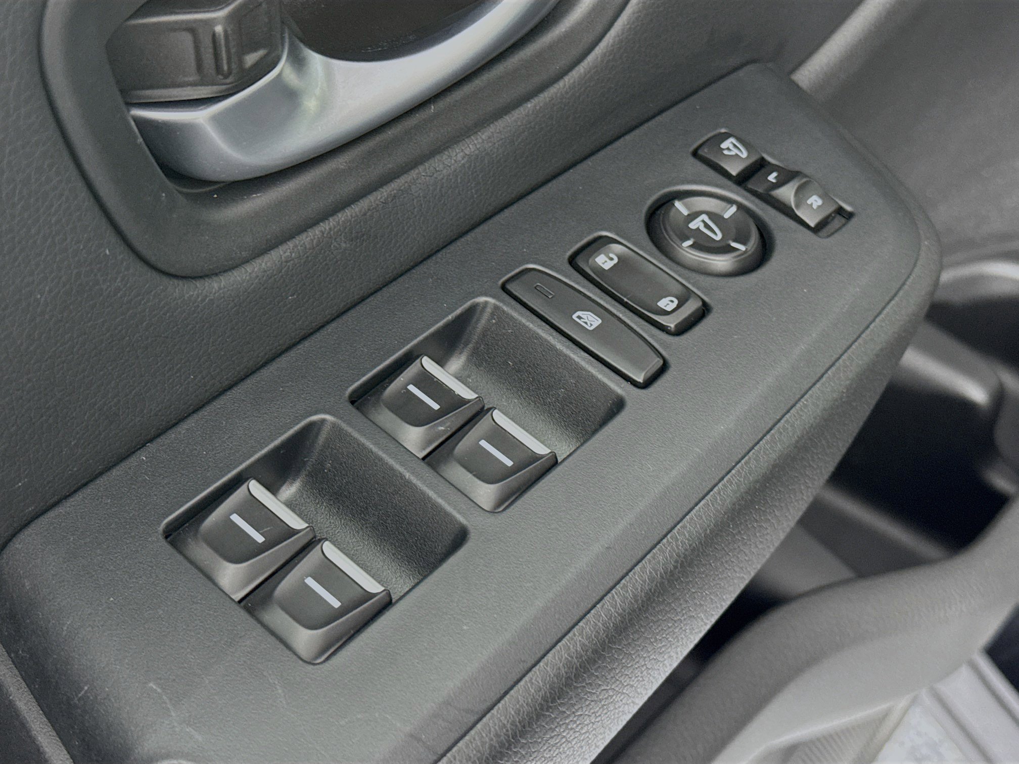 Certified 2025 Honda Pilot TrailSport image 17