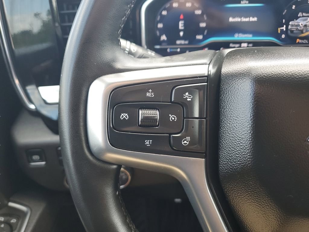 Used 2025 Chevrolet Silverado 2500 LT w/ Convenience Package image 25