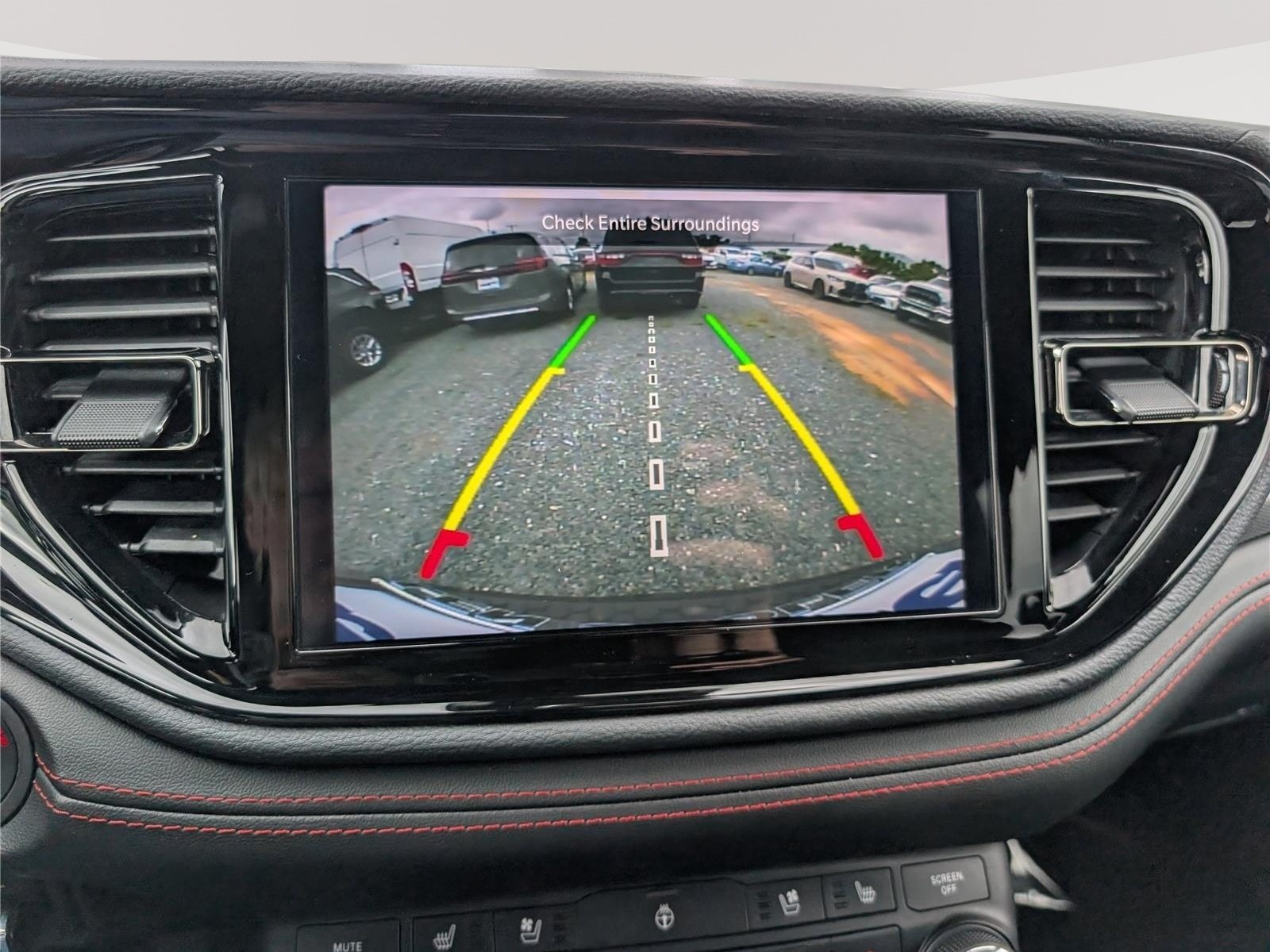 Used 2024 Dodge Durango GT AWD/4WD image 30
