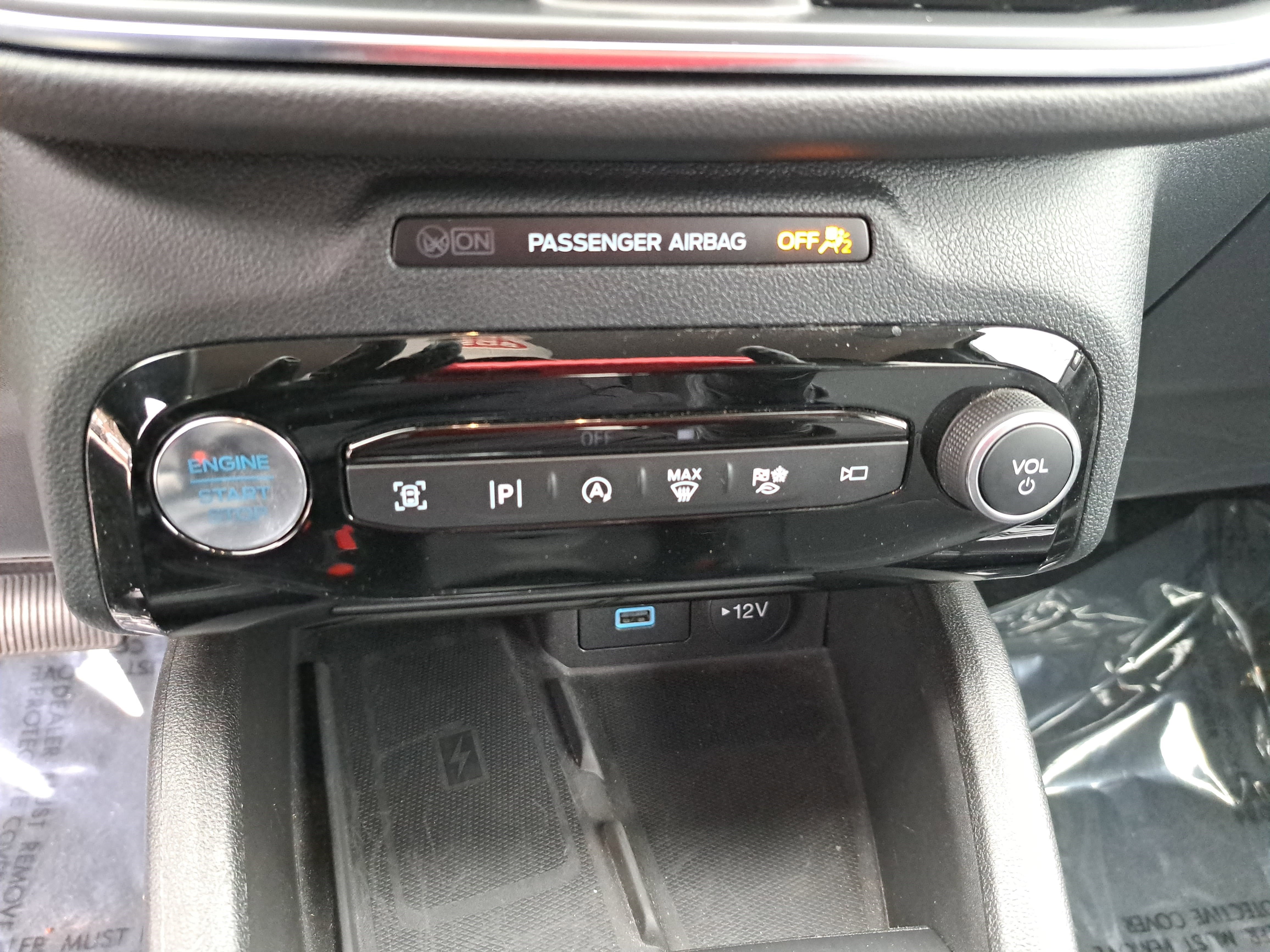 Used 2023 Ford Escape Platinum image 23